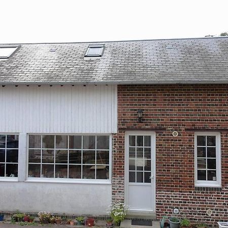 Gite Au Coeur D'Une Residence D'Artiste Saint-Aubin-de-Bonneval Kültér fotó